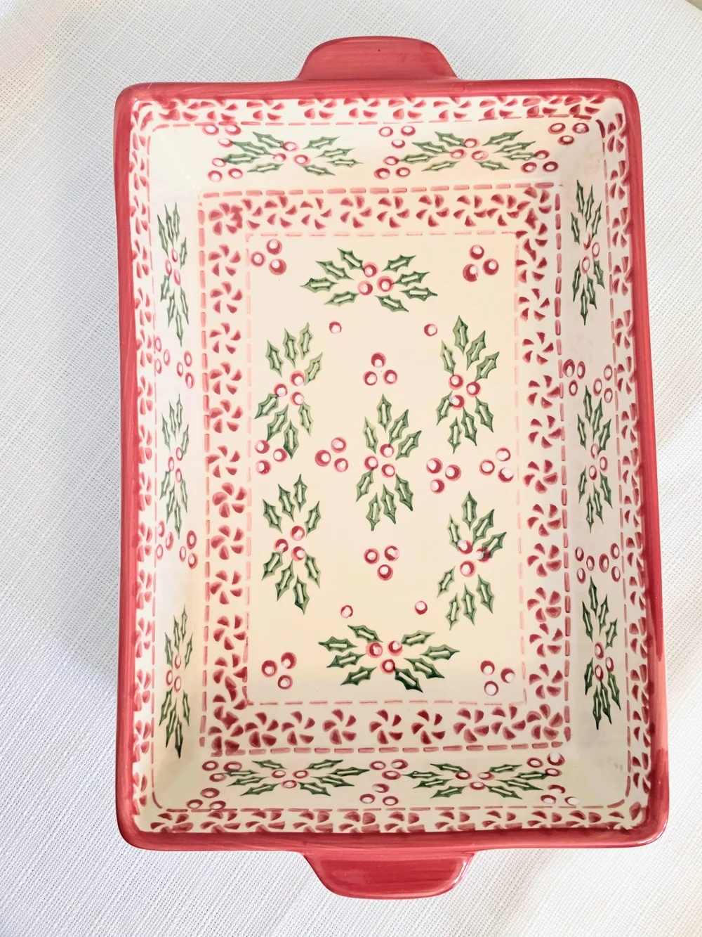 Temptations Peppermint Holly Casserole Dish W Carry Rack 9x13 Christmas Cooking